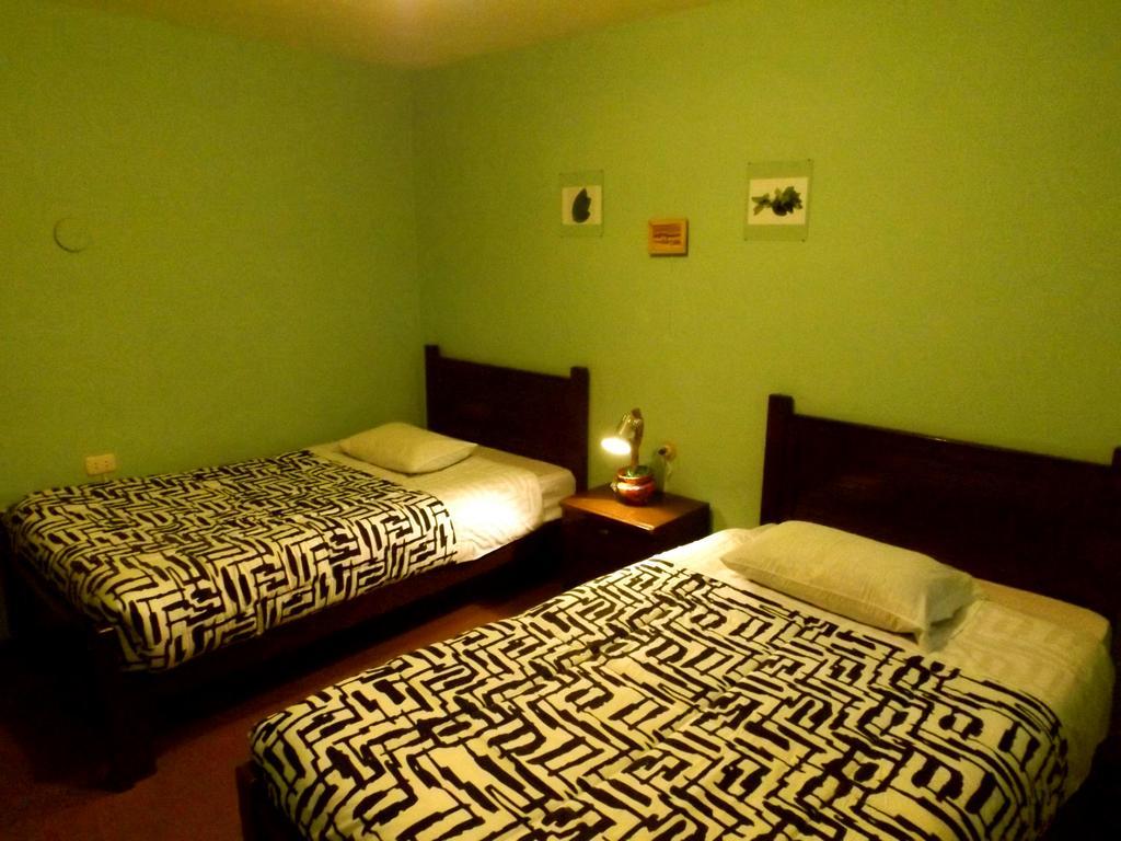 El Manzano Guest House Puno Ruang foto