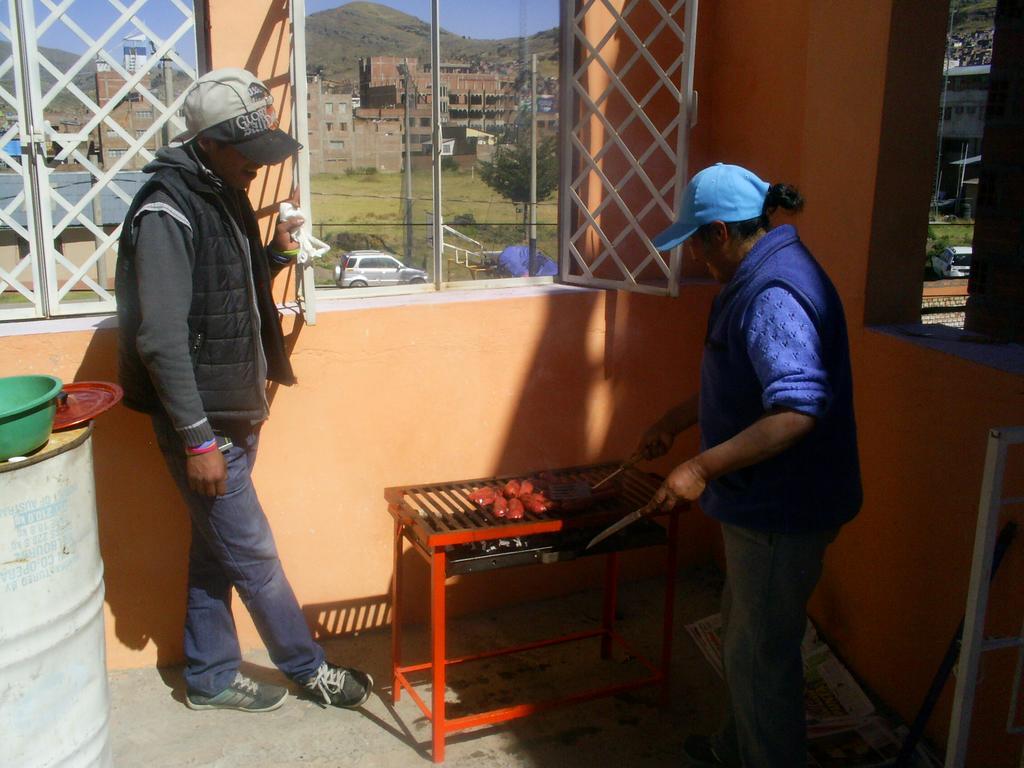 El Manzano Guest House Puno Bagian luar foto