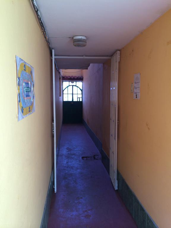 El Manzano Guest House Puno Bagian luar foto