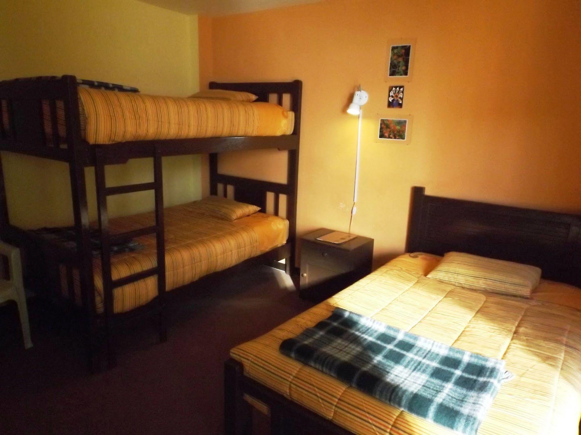 El Manzano Guest House Puno Bagian luar foto