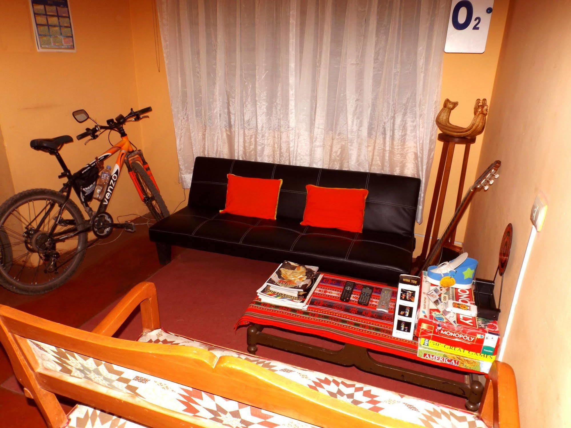 El Manzano Guest House Puno Bagian luar foto
