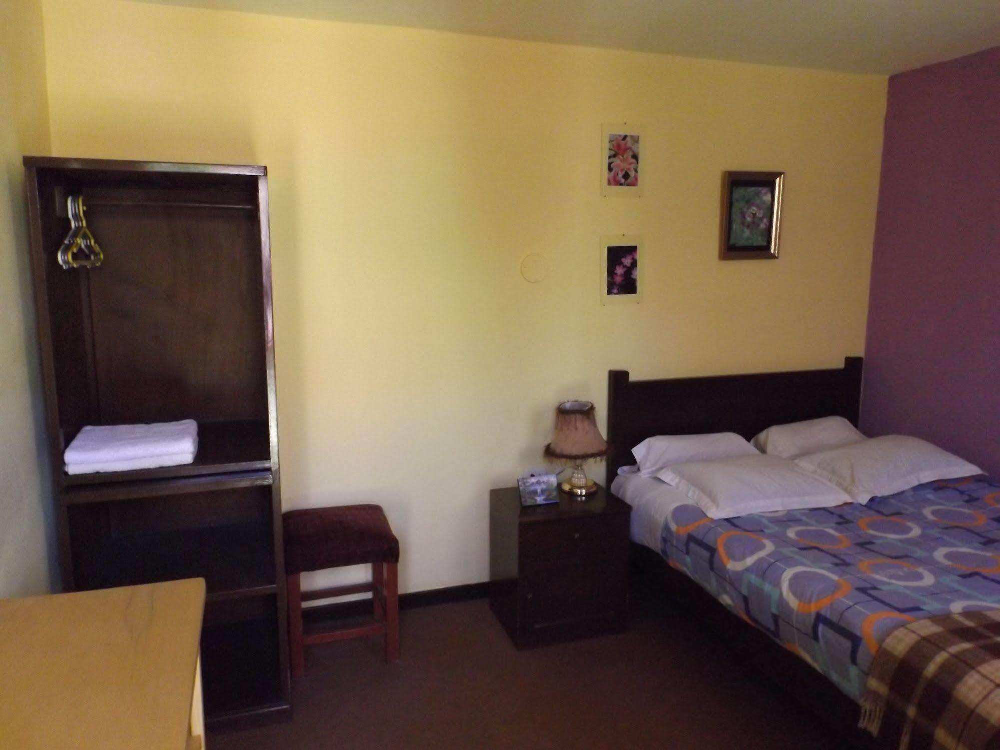 El Manzano Guest House Puno Bagian luar foto